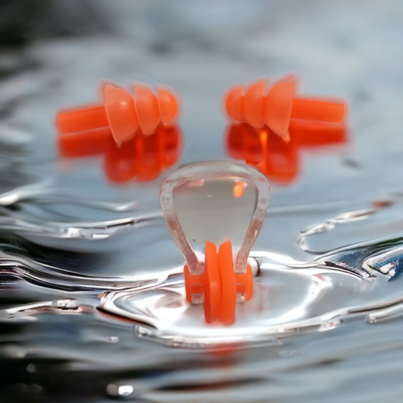 Waterproof Swimming 🏊 Earplugs and Nose Clip Set Orange - Picture 2 of 2